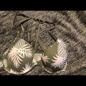Victoria Secret Pink Wear Everywhere Bra